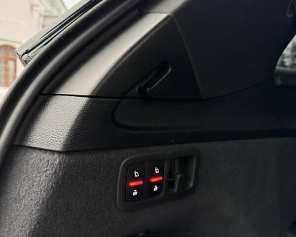 Чорний Ауді Ку 7, об'ємом двигуна 3 л та пробігом 196 тис. км за 33000 $, фото 10 на Automoto.ua