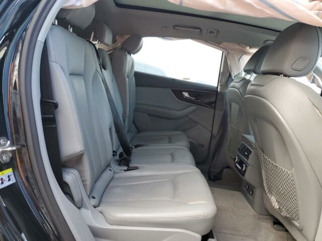 Черный Ауди Ку 7, объемом двигателя 3 л и пробегом 111 тыс. км за 19200 $, фото 10 на Automoto.ua