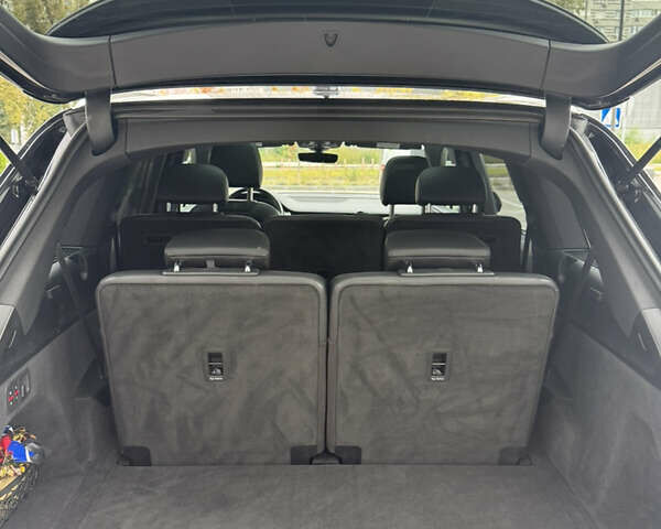 Черный Ауди Ку 7, объемом двигателя 1.98 л и пробегом 288 тыс. км за 23900 $, фото 19 на Automoto.ua