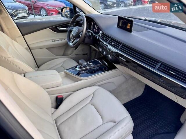 Чорний Ауді Ку 7, об'ємом двигуна 3 л та пробігом 180 тис. км за 24900 $, фото 16 на Automoto.ua