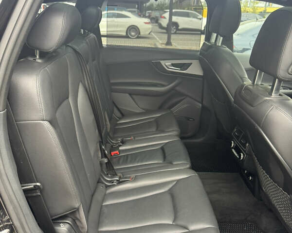 Черный Ауди Ку 7, объемом двигателя 1.98 л и пробегом 288 тыс. км за 23900 $, фото 21 на Automoto.ua