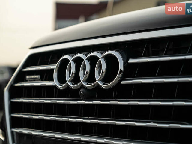 Чорний Ауді Ку 7, об'ємом двигуна 3 л та пробігом 117 тис. км за 31900 $, фото 12 на Automoto.ua