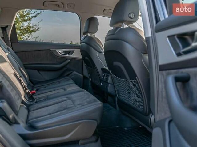 Черный Ауди Ку 7, объемом двигателя 3 л и пробегом 113 тыс. км за 29000 $, фото 16 на Automoto.ua