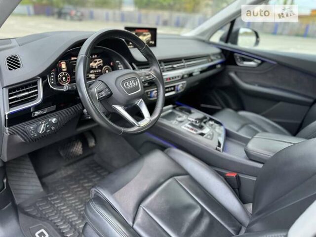 Черный Ауди Ку 7, объемом двигателя 2.97 л и пробегом 249 тыс. км за 40200 $, фото 13 на Automoto.ua