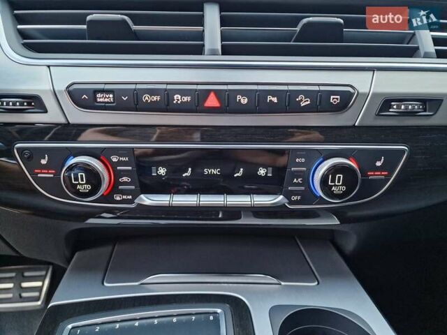 Черный Ауди Ку 7, объемом двигателя 2.97 л и пробегом 190 тыс. км за 45000 $, фото 66 на Automoto.ua