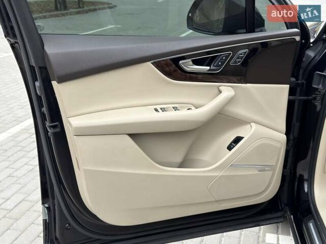 Черный Ауди Ку 7, объемом двигателя 3 л и пробегом 180 тыс. км за 22900 $, фото 14 на Automoto.ua