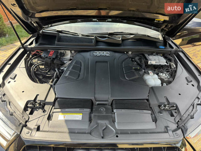 Ауди Ку 7 2018 в Харькове на Automoto.ua Черный Ауди Ку 7, объемом двигателя 3 л и пробегом 150 тыс. км за 36500 $, фото 7 на Automoto.ua