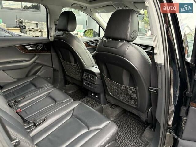 Ауді Ку 7 2018 у Луцьку на Automoto.ua Чорний Ауді Ку 7, об'ємом двигуна 3 л та пробігом 148 тис. км за 31000 $, фото 15 на Automoto.ua