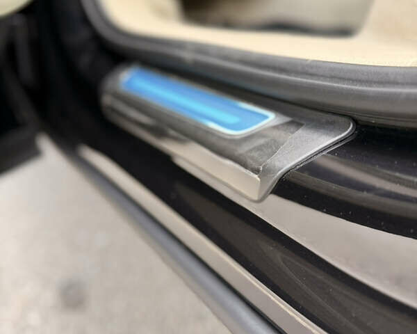 Чорний Ауді Ку 7, об'ємом двигуна 1.98 л та пробігом 84 тис. км за 45300 $, фото 10 на Automoto.ua