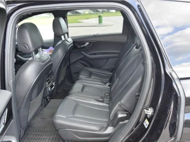 Чорний Ауді Ку 7, об'ємом двигуна 3 л та пробігом 94 тис. км за 18500 $, фото 16 на Automoto.ua