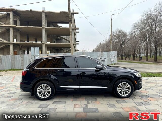 Черный Ауди Ку 7, объемом двигателя 3 л и пробегом 200 тыс. км за 30000 $, фото 2 на Automoto.ua