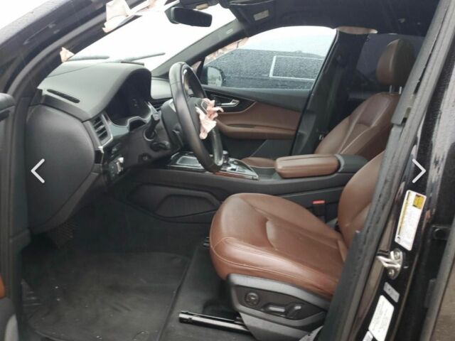 Ауди Ку 7 2018 в Одессе на Automoto.ua Черный Ауди Ку 7, объемом двигателя 3 л и пробегом 100 тыс. км за 12500 $, фото 4 на Automoto.ua