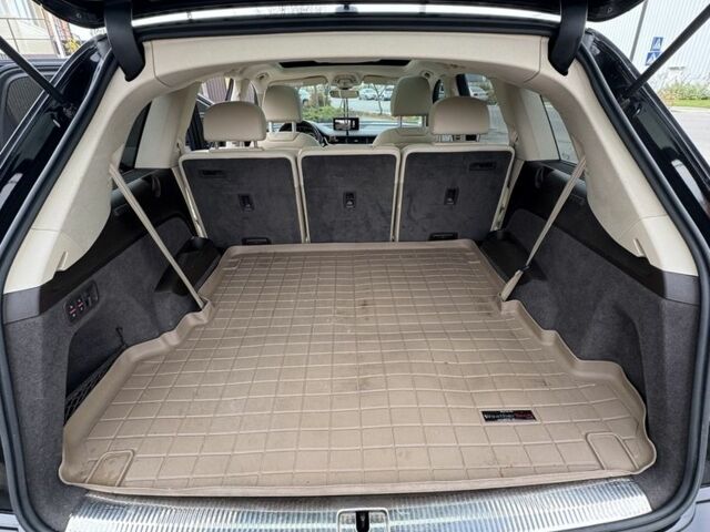 Черный Ауди Ку 7, объемом двигателя 3 л и пробегом 114 тыс. км за 36000 $, фото 19 на Automoto.ua