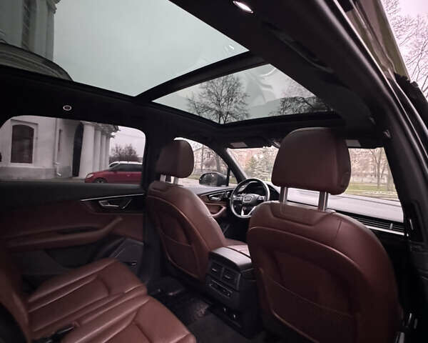 Чорний Ауді Ку 7, об'ємом двигуна 3 л та пробігом 196 тис. км за 33000 $, фото 4 на Automoto.ua