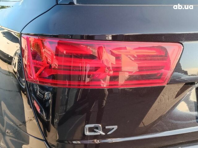 Ауди Ку 7 2018 в Харькове на Automoto.ua Черный Ауди Ку 7, объемом двигателя 3 л и пробегом 161 тыс. км за 33990 $, фото 9 на Automoto.ua