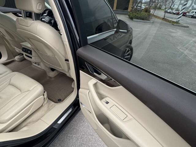 Черный Ауди Ку 7, объемом двигателя 3 л и пробегом 114 тыс. км за 36000 $, фото 18 на Automoto.ua