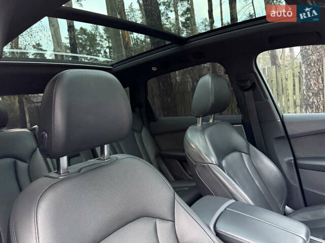 Чорний Ауді Ку 7, об'ємом двигуна 3 л та пробігом 137 тис. км за 36700 $, фото 134 на Automoto.ua