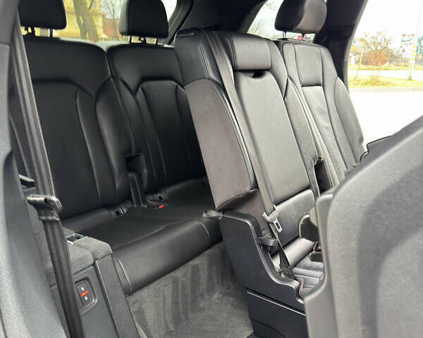 Чорний Ауді Ку 7, об'ємом двигуна 3 л та пробігом 107 тис. км за 29800 $, фото 43 на Automoto.ua