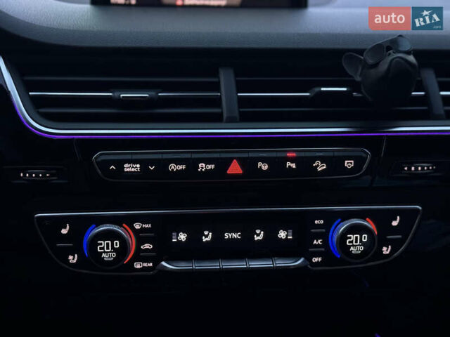 Черный Ауди Ку 7, объемом двигателя 3 л и пробегом 116 тыс. км за 52999 $, фото 57 на Automoto.ua