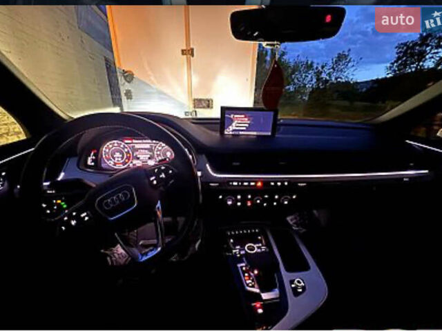 Чорний Ауді Ку 7, об'ємом двигуна 3 л та пробігом 110 тис. км за 39000 $, фото 1 на Automoto.ua
