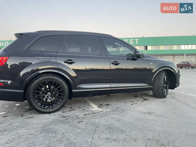 Ауді Ку 7 2018 у Миколаєві на Automoto.ua Чорний Ауді Ку 7, об'ємом двигуна 3 л та пробігом 80 тис. км за 52000 $, фото 16 на Automoto.ua