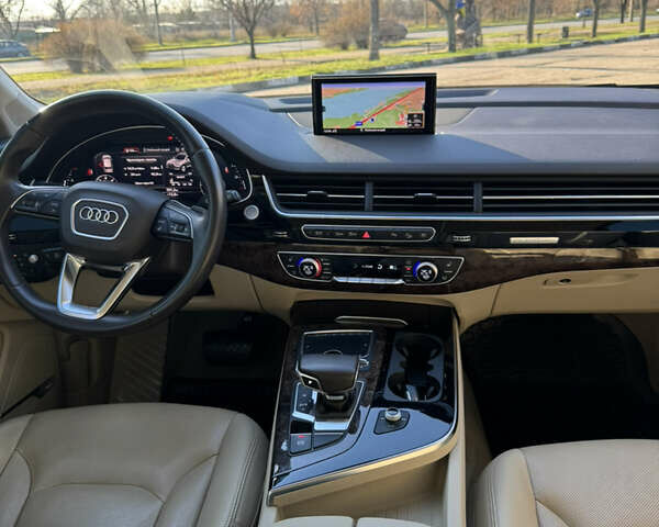 Чорний Ауді Ку 7, об'ємом двигуна 1.98 л та пробігом 100 тис. км за 41500 $, фото 12 на Automoto.ua