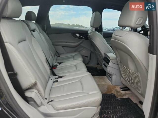 Черный Ауди Ку 7, объемом двигателя 3 л и пробегом 87 тыс. км за 7500 $, фото 10 на Automoto.ua