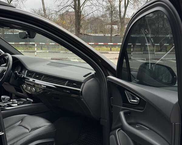 Чорний Ауді Ку 7, об'ємом двигуна 3 л та пробігом 107 тис. км за 29800 $, фото 36 на Automoto.ua