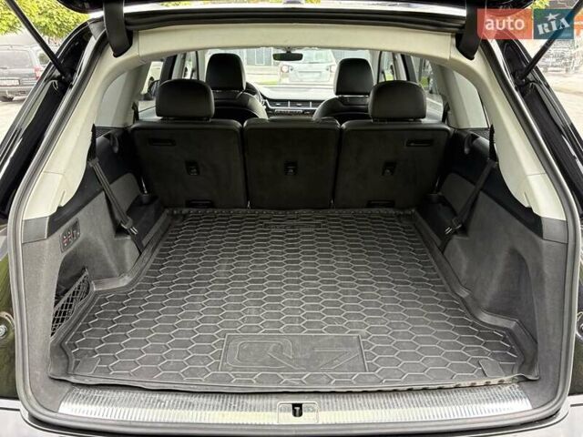 Ауді Ку 7 2018 у Луцьку на Automoto.ua Чорний Ауді Ку 7, об'ємом двигуна 3 л та пробігом 148 тис. км за 31000 $, фото 20 на Automoto.ua