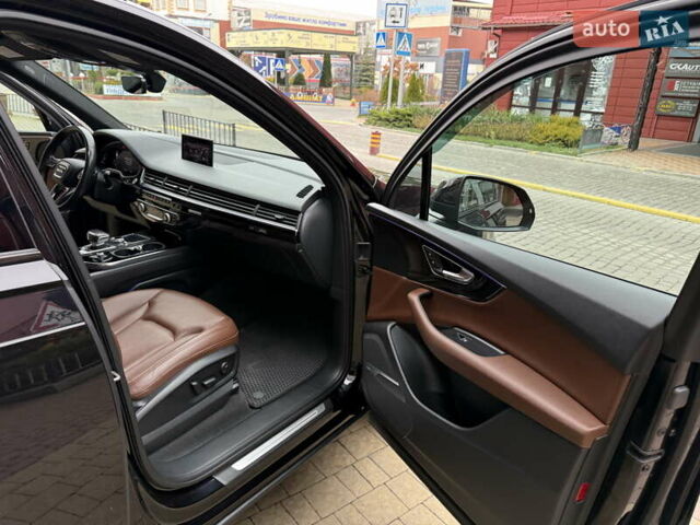 Черный Ауди Ку 7, объемом двигателя 3 л и пробегом 184 тыс. км за 39900 $, фото 55 на Automoto.ua