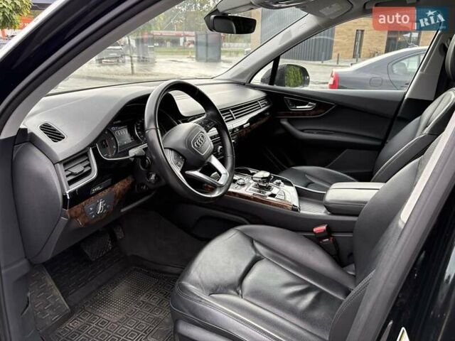 Ауді Ку 7 2018 у Луцьку на Automoto.ua Чорний Ауді Ку 7, об'ємом двигуна 3 л та пробігом 148 тис. км за 31000 $, фото 12 на Automoto.ua
