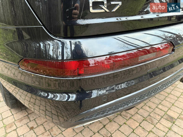 Чорний Ауді Ку 7, об'ємом двигуна 3 л та пробігом 137 тис. км за 36700 $, фото 37 на Automoto.ua
