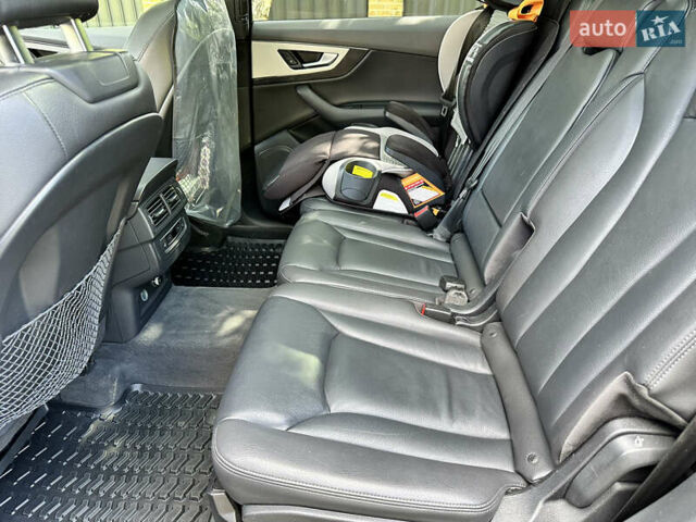 Черный Ауди Ку 7, объемом двигателя 1.98 л и пробегом 157 тыс. км за 28300 $, фото 59 на Automoto.ua