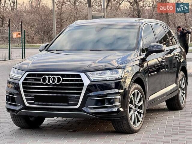 Чорний Ауді Ку 7, об'ємом двигуна 3 л та пробігом 180 тис. км за 24900 $, фото 2 на Automoto.ua