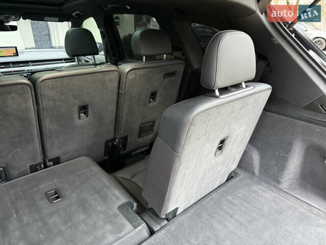 Чорний Ауді Ку 7, об'ємом двигуна 3 л та пробігом 137 тис. км за 36700 $, фото 115 на Automoto.ua