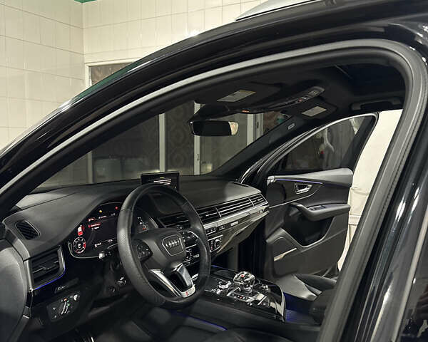 Черный Ауди Ку 7, объемом двигателя 3 л и пробегом 155 тыс. км за 39000 $, фото 14 на Automoto.ua