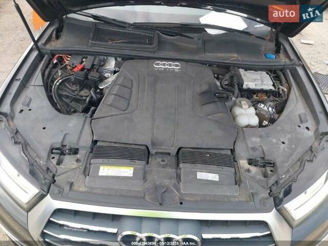 Ауді Ку 7 2018 у Черкасах на Automoto.ua Чорний Ауді Ку 7, об'ємом двигуна 3 л та пробігом 155 тис. км за 8800 $, фото 11 на Automoto.ua