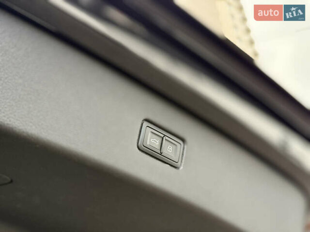 Черный Ауди Ку 7, объемом двигателя 3 л и пробегом 108 тыс. км за 36000 $, фото 34 на Automoto.ua