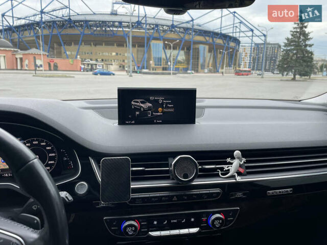 Черный Ауди Ку 7, объемом двигателя 3 л и пробегом 152 тыс. км за 50000 $, фото 22 на Automoto.ua