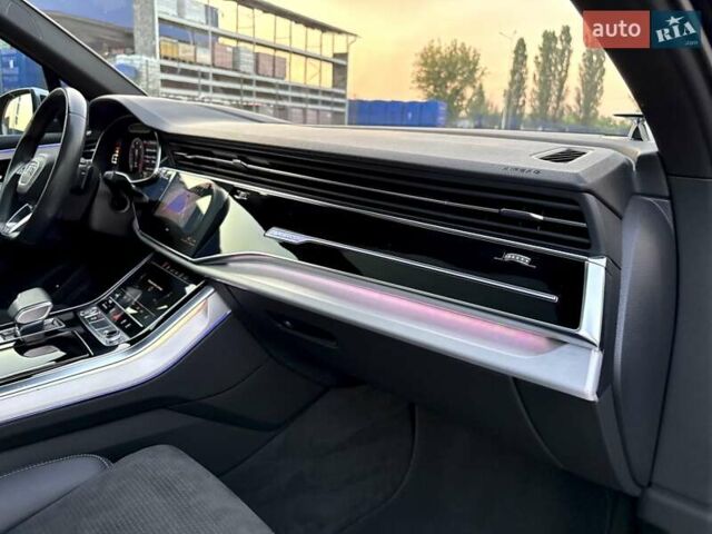 Чорний Ауді Ку 7, об'ємом двигуна 3 л та пробігом 129 тис. км за 56600 $, фото 94 на Automoto.ua