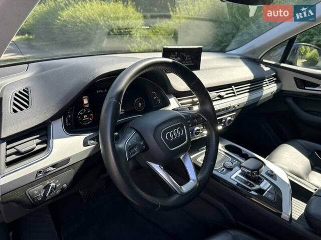 Черный Ауди Ку 7, объемом двигателя 2 л и пробегом 33 тыс. км за 42500 $, фото 8 на Automoto.ua