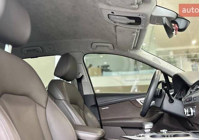 Ауди Ку 7 2019 в Луцке на Automoto.ua Черный Ауди Ку 7, объемом двигателя 2.97 л и пробегом 65 тыс. км за 58500 $, фото 34 на Automoto.ua