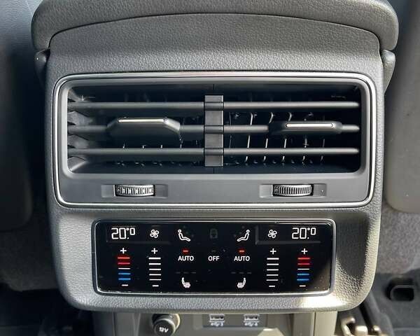 Черный Ауди Ку 7, объемом двигателя 3 л и пробегом 104 тыс. км за 52000 $, фото 26 на Automoto.ua