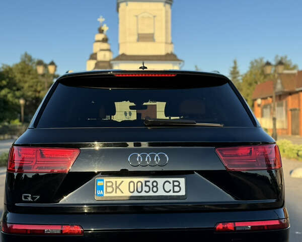 Чорний Ауді Ку 7, об'ємом двигуна 1.98 л та пробігом 92 тис. км за 32500 $, фото 5 на Automoto.ua