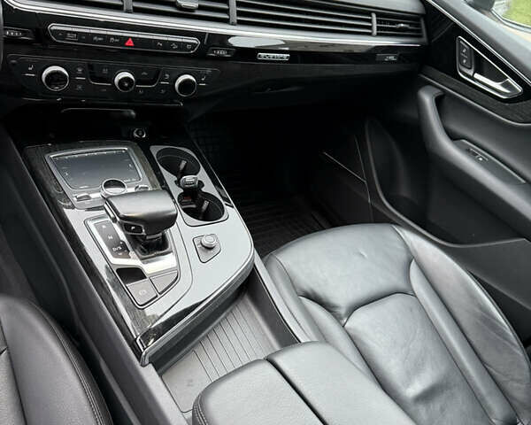 Черный Ауди Ку 7, объемом двигателя 3 л и пробегом 171 тыс. км за 24900 $, фото 8 на Automoto.ua