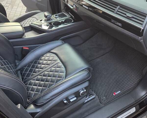 Черный Ауди Ку 7, объемом двигателя 2.97 л и пробегом 256 тыс. км за 46000 $, фото 16 на Automoto.ua