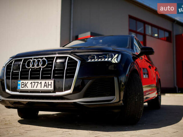 Черный Ауди Ку 7, объемом двигателя 3 л и пробегом 149 тыс. км за 68000 $, фото 5 на Automoto.ua