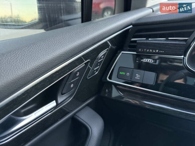 Чорний Ауді Ку 7, об'ємом двигуна 3 л та пробігом 119 тис. км за 42900 $, фото 9 на Automoto.ua