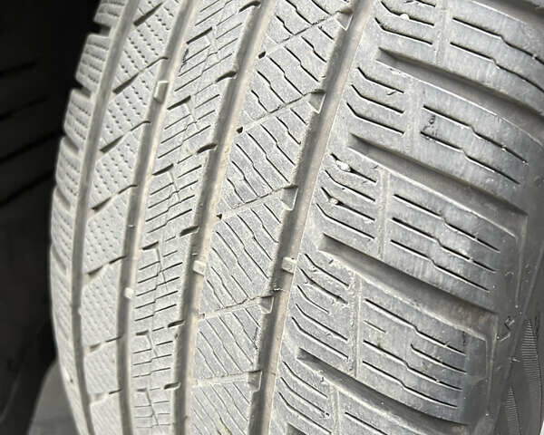 Черный Ауди Ку 7, объемом двигателя 1.98 л и пробегом 92 тыс. км за 27900 $, фото 27 на Automoto.ua