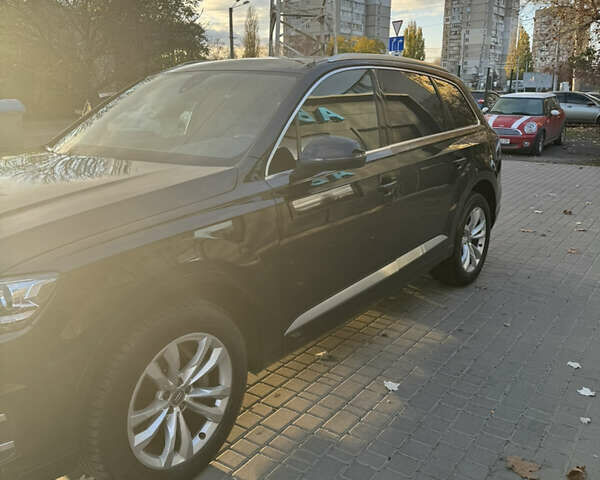 Черный Ауди Ку 7, объемом двигателя 3 л и пробегом 170 тыс. км за 24999 $, фото 1 на Automoto.ua